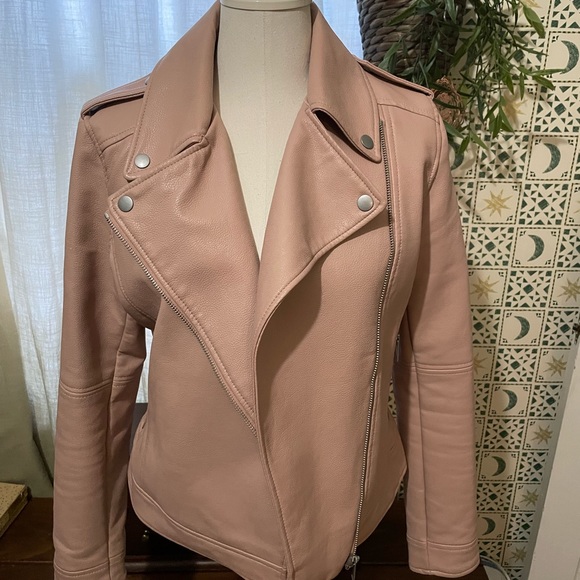 LOFT Jackets & Blazers - LOFT Faux leather moto jacket blush pink size small